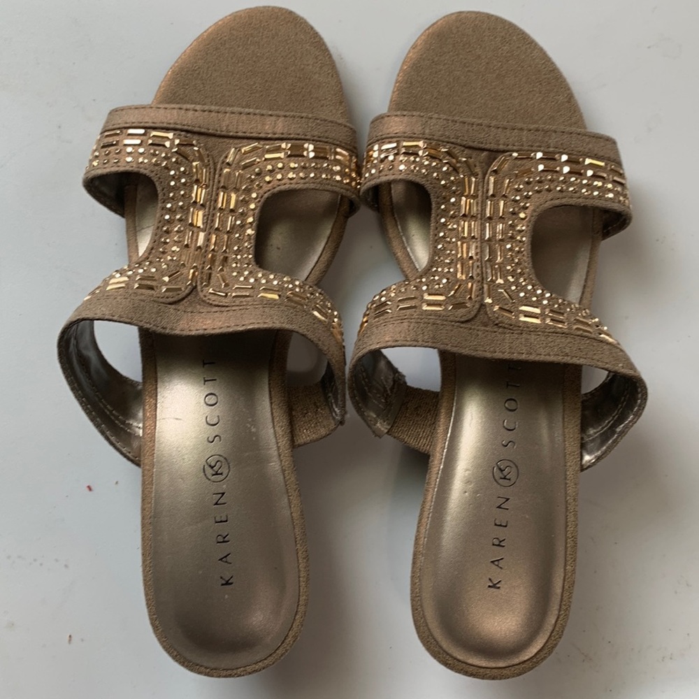Gold Karen Scott Sandals